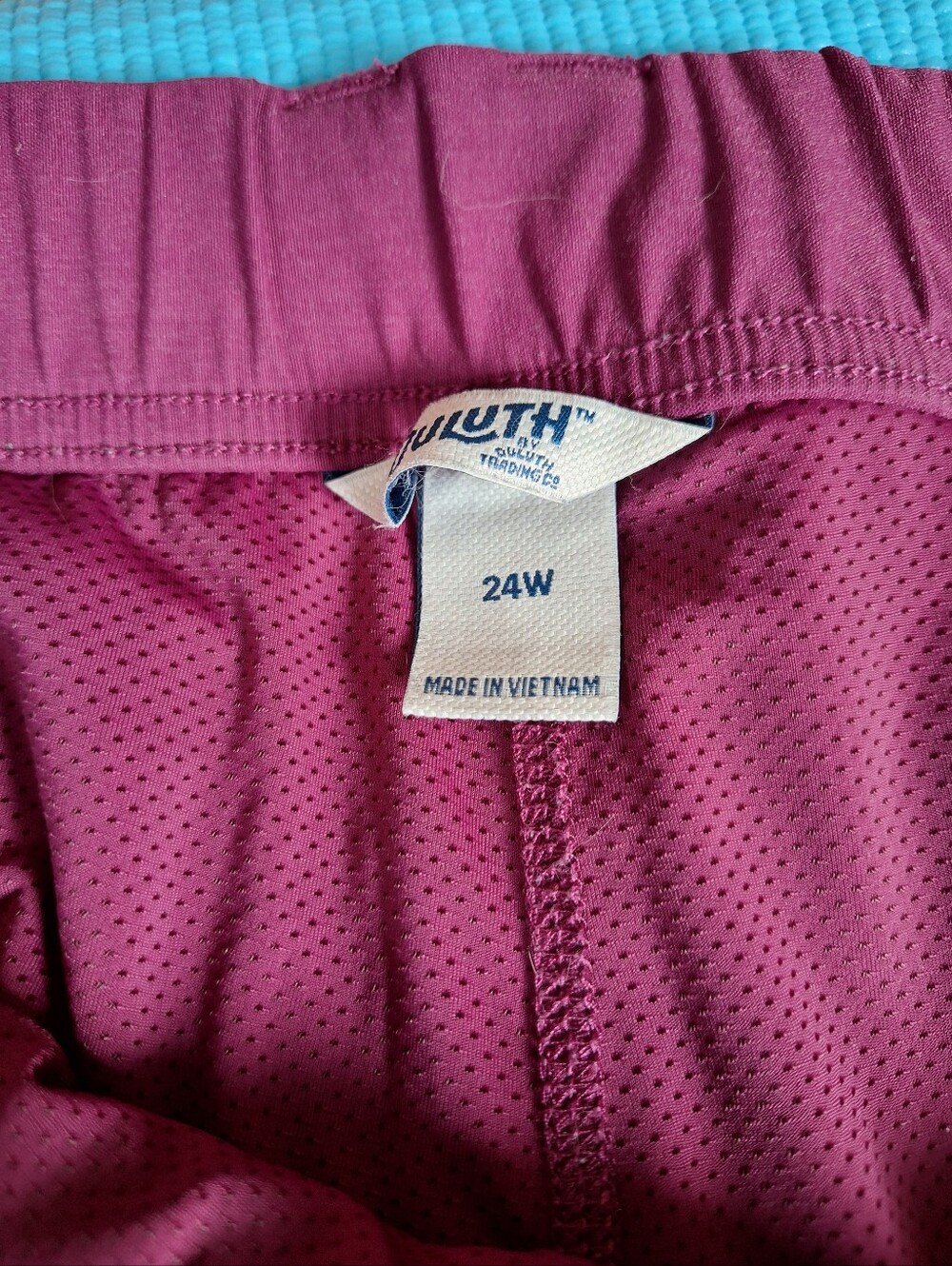 Duluth Trading Co Raspberry Skort - Picture 3 of 4